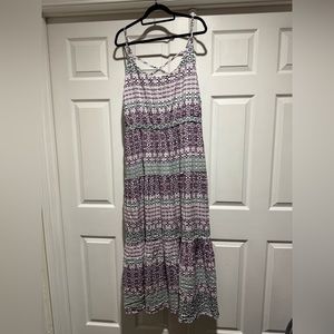 TORRID Maxi Dress Size 4 | Purple Printed with belt